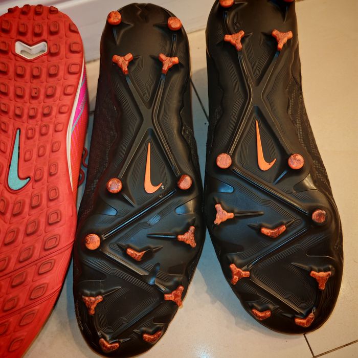 Reducere! Ghete crampoane Nike Phantom 44