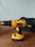 Filetanta DeWalt 18 V cu acumulator
