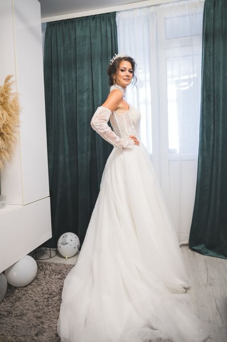 Vand Rochie de mireasa superba in stare impecabila