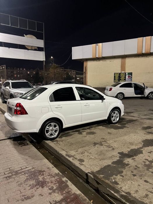 Nexia 3 Sotladi moshina zo’r