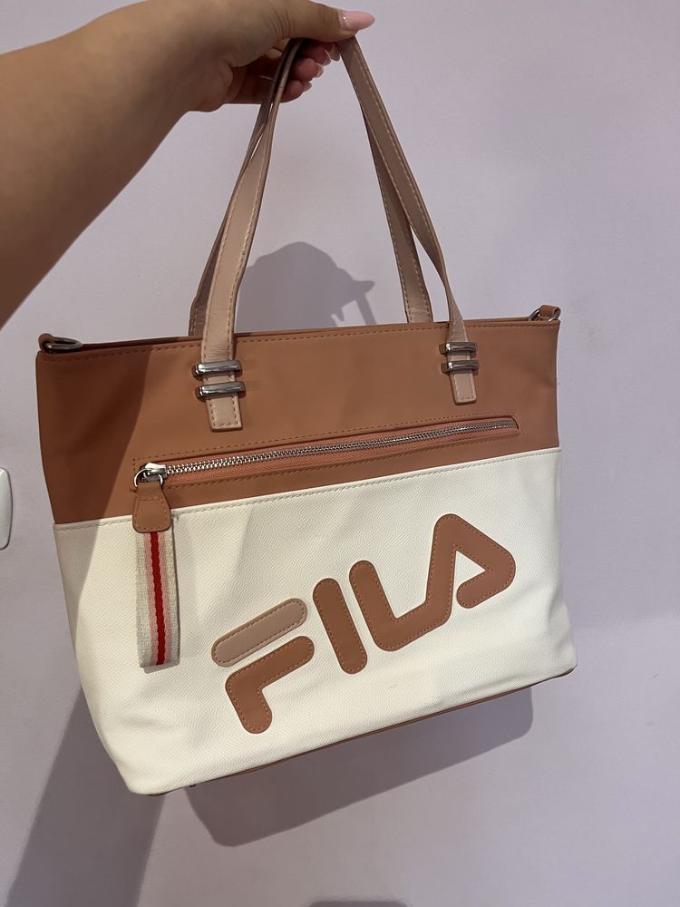 Чанта на FILA