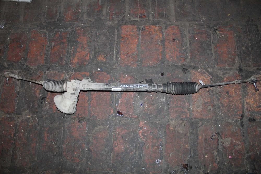 Кормилна рейка Нисан микра к12 05г Nissan micra k12 1.5dci 82hp 2005