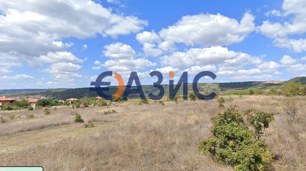 Парцел в УПИ с ПУП в с. Оброчище, Общ. Балчик, област Добрич, 3000 кв