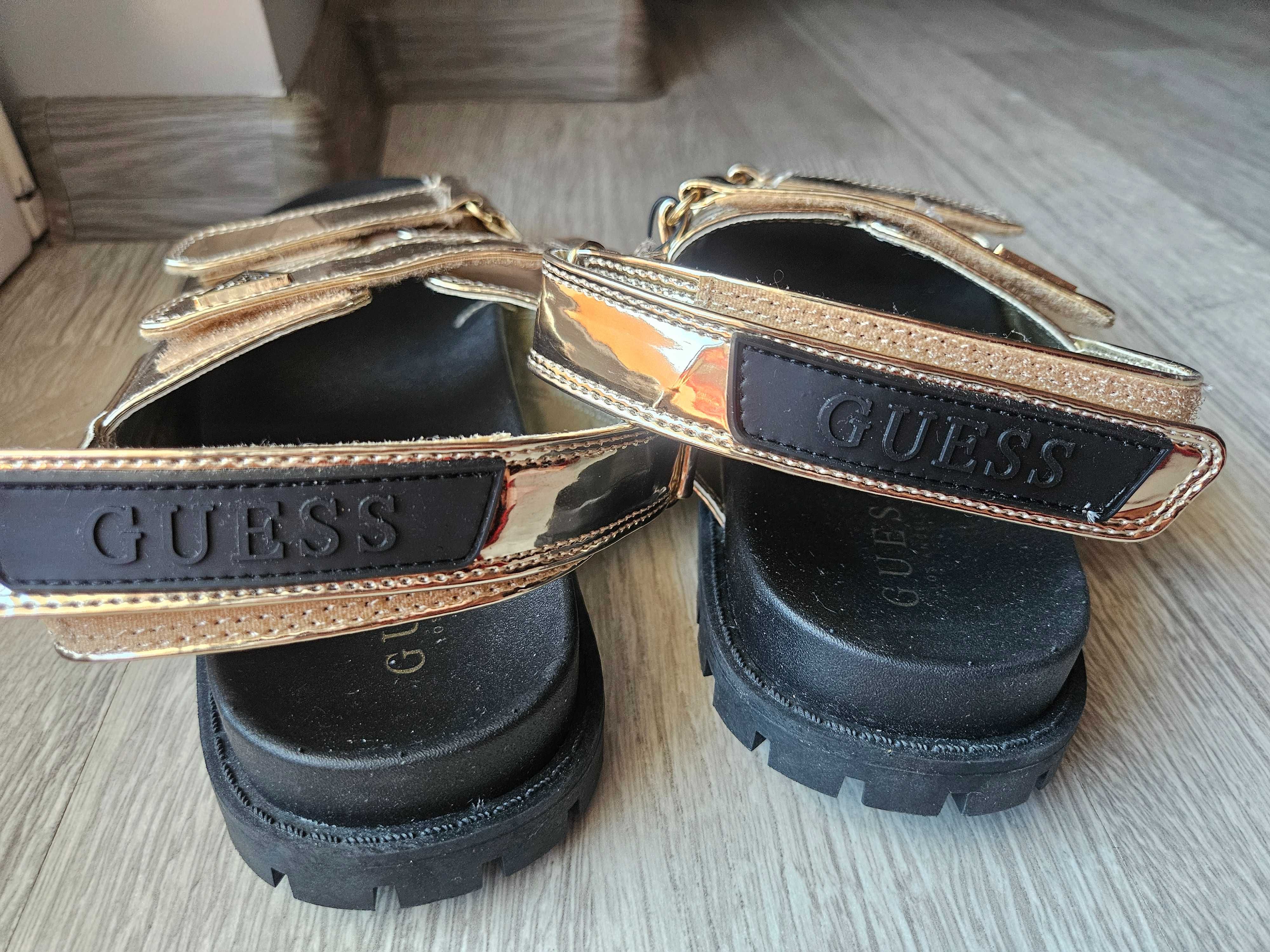 Guess сандали нови