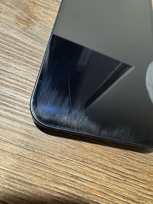 Iphone 12 64GB 81% Baterie