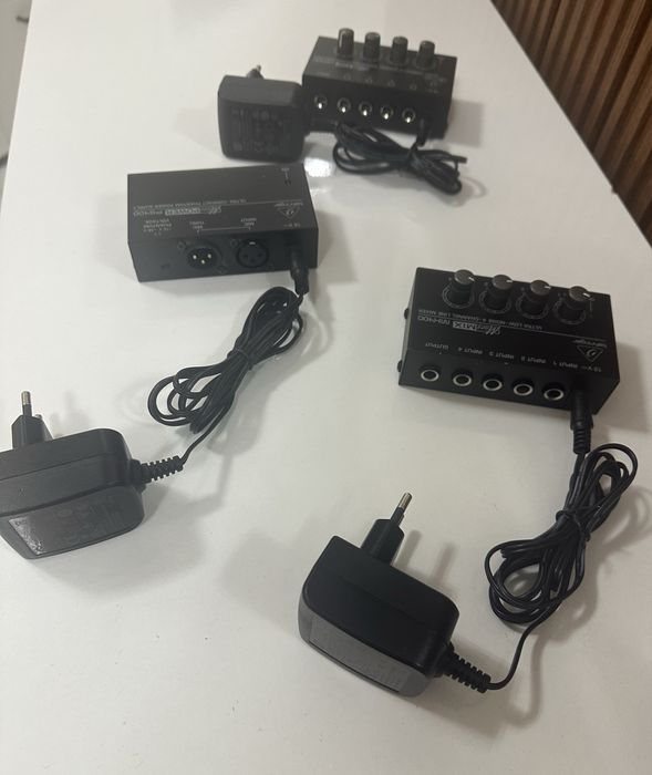 BEHRINGER PS400( фантомно захранване)