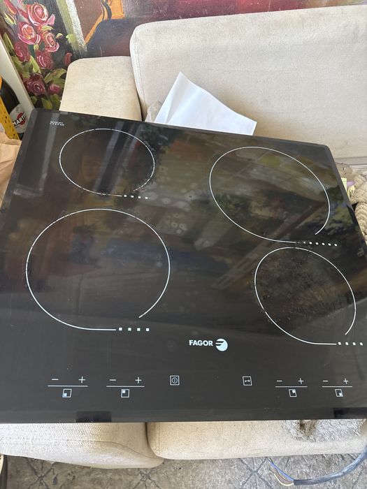 Продам варочную панель