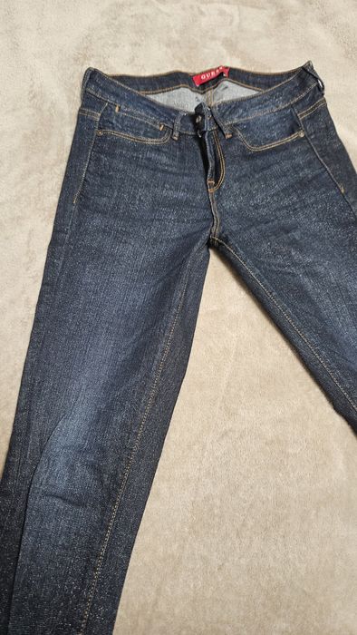 Blugi Guess marimea 27
