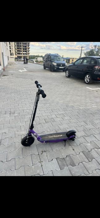 Trotineta electirca Razor