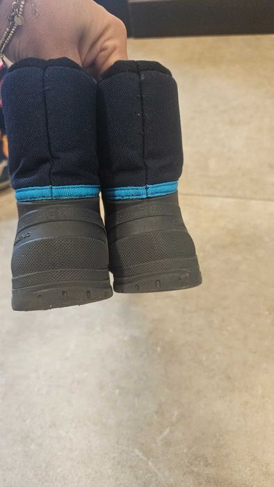 Vand cizme Decathlon marimea 26