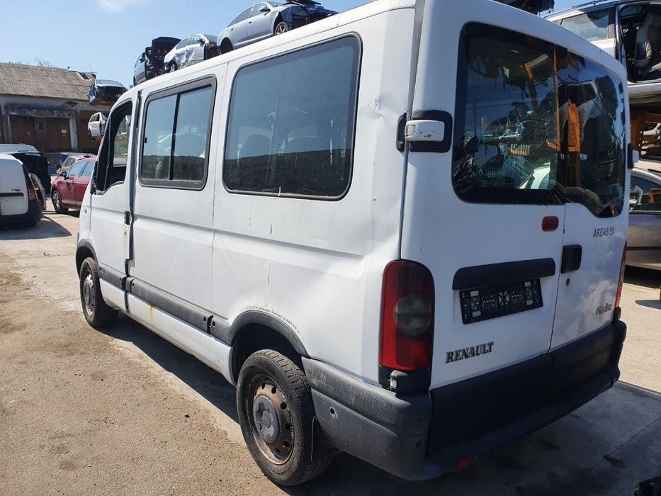 Dezmembrez Renault Master 2 motor 2.2cdi 90cp G9T dezmembrari turbina Renault trafic primastar Nissan