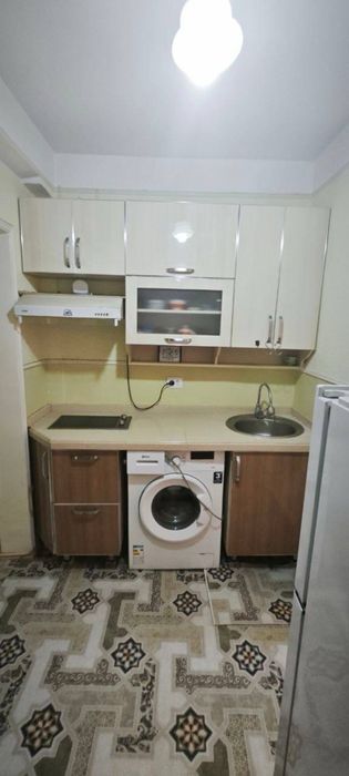 Ойбек метро 2х комнатная квартира на Госпиталке