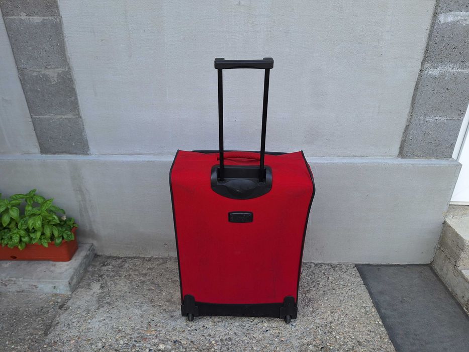 ***Troler Red Titan | 70*45*27 cm | 4.450 kg