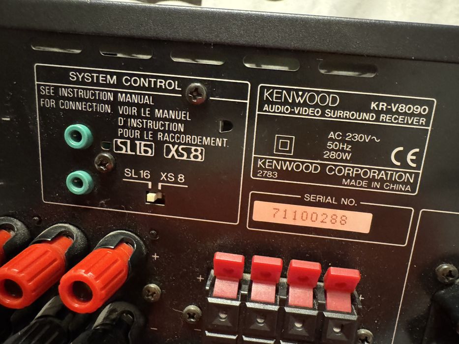 Amplificator kenwood KR-V8090 pret fix