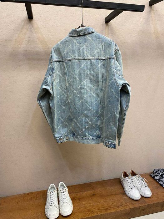 Geaca de blugi Balenciaga Premium