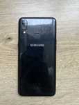 Samsung A10s.