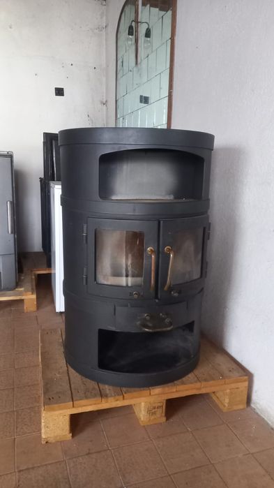 Șeminee sobe de căldură pe lemne