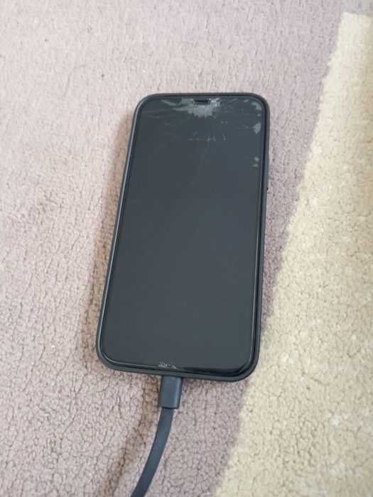 iphone 12 сатылады
