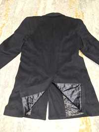 Palton negru excelent