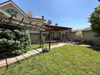 Продаётся Дом 6 сот - 400м2, Бассейн, Сауна | Посольство России