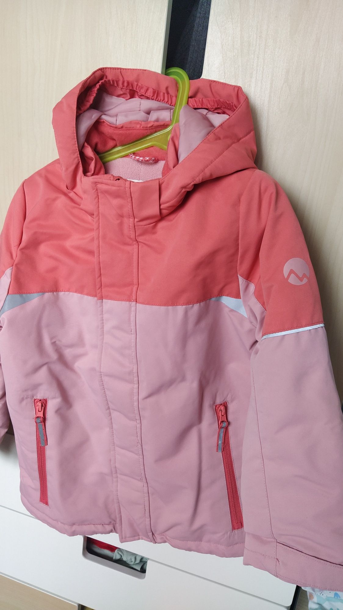 Детско зимно непромокаемо ски яке H&M - 128 см.