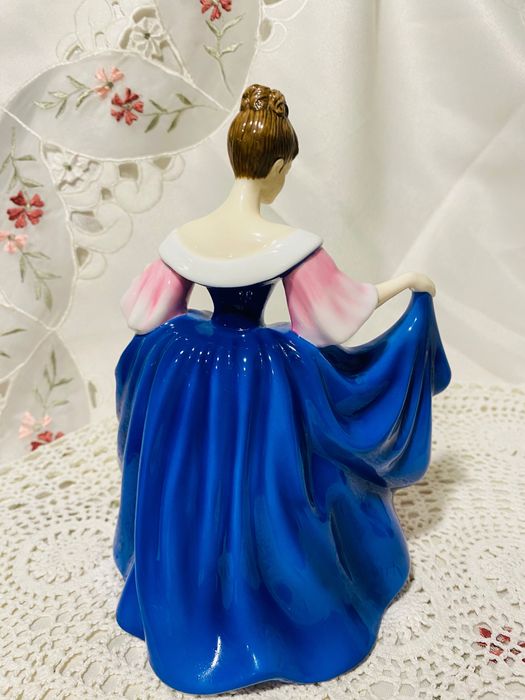 порцеланова статуетка Royal Doulton