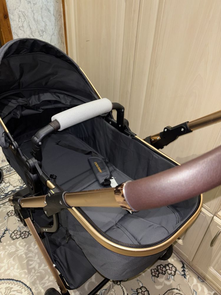 Продается Коляска Ining Baby