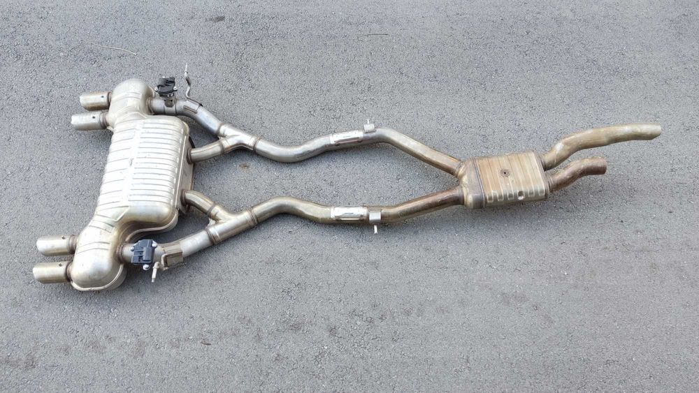 BMW M3 M4 F80 F82 F83 Изпускателна система / Exhaust system