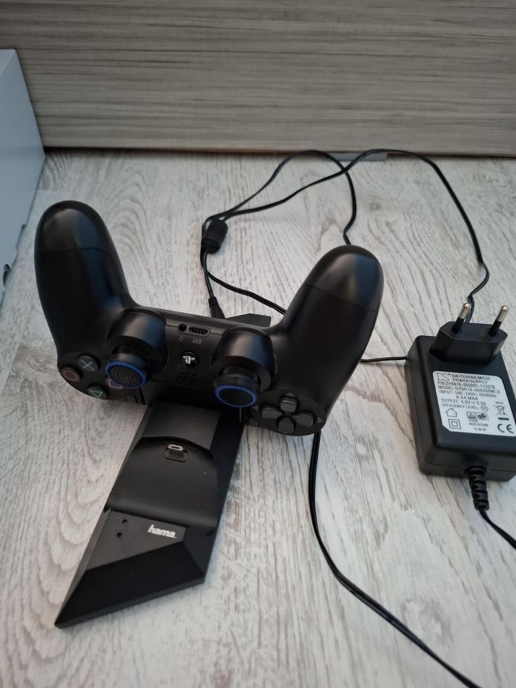 Playstation 4 slim 500 GB