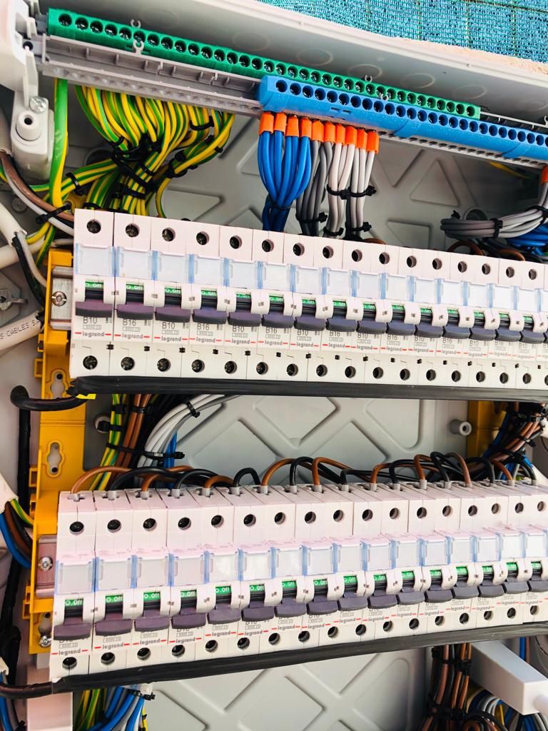 Electrician autorizat București și Ilfov