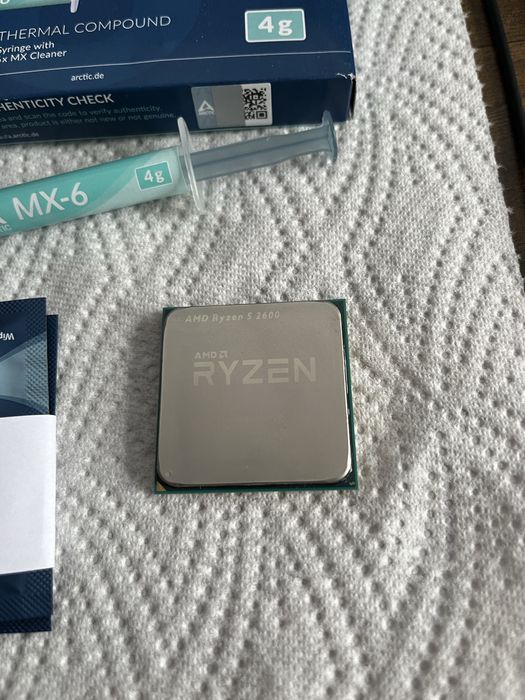 AMD Ryzen 5 2600 + Arctic MX-6 Thermal Compound