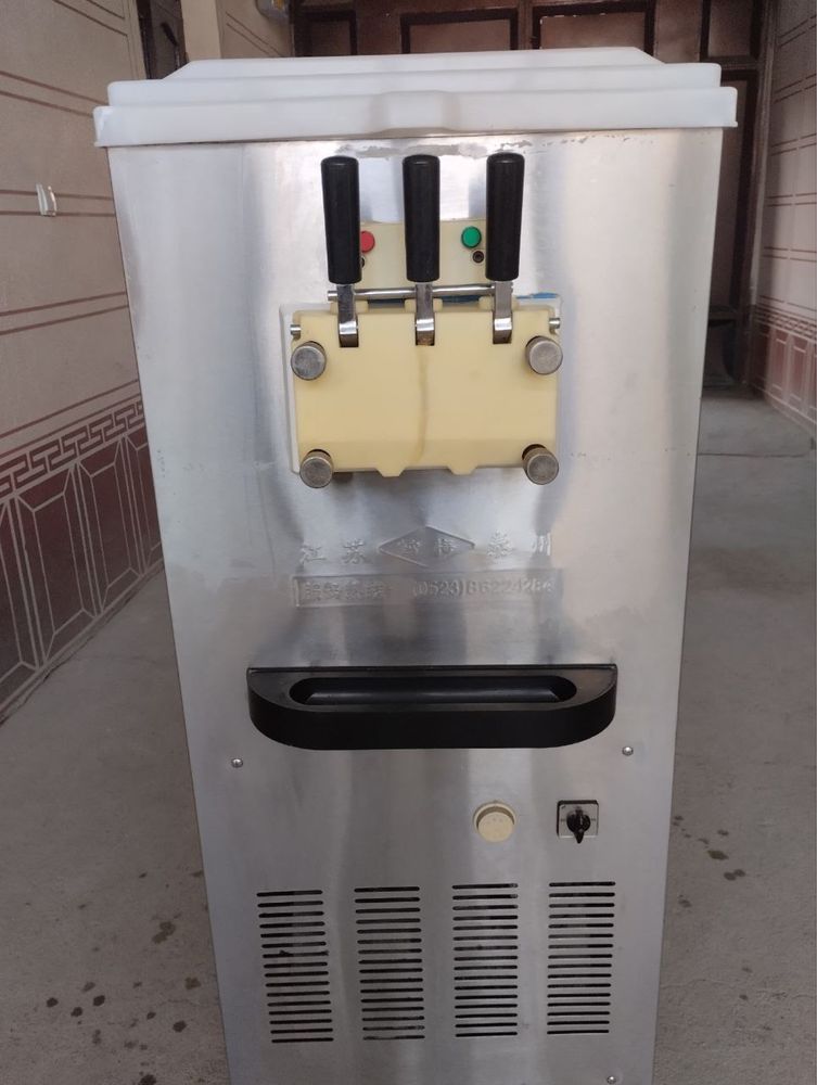Фрейзерный аппарат для мороженного, мороженное аппарат