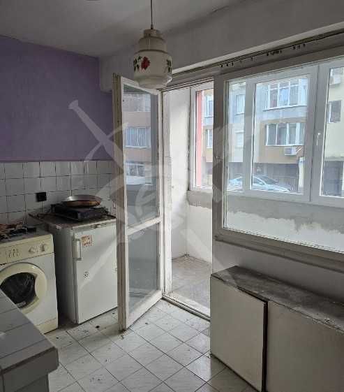 Продава се Тристаен апартамент в Поморие - 61 кв.м за 1361 €/кв.м - Снимка #3