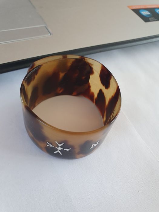 Уникален антикварен пръстен за салфетки от черупка на костенурка