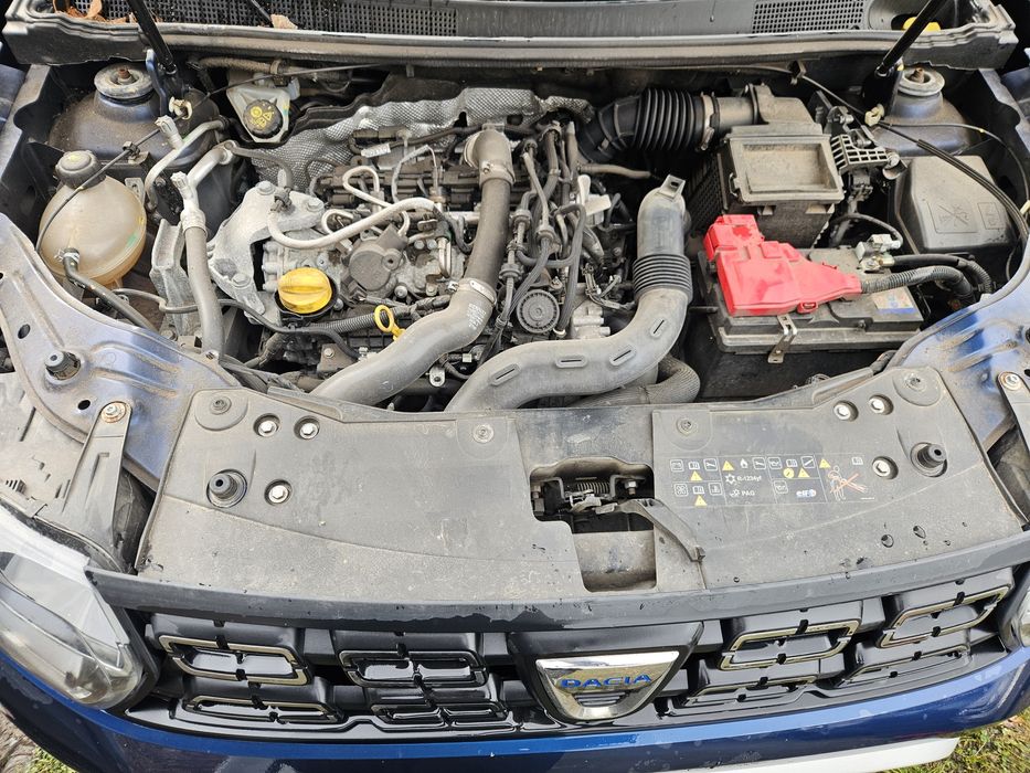 Față completă, usi ,haion ,capotă, bara spate Dacia Duster 2020