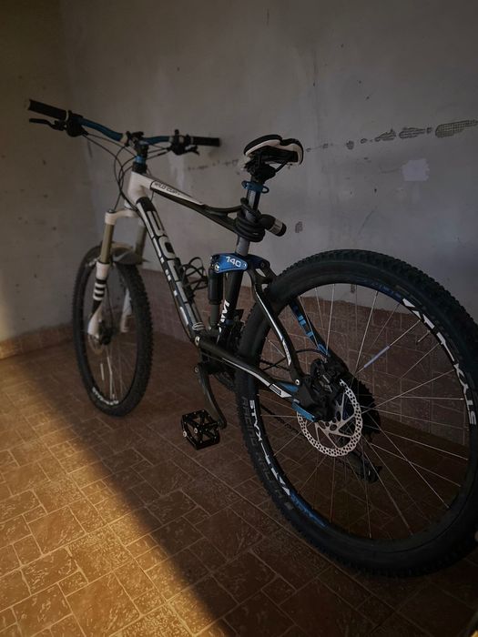 Vând bicicletă bulls wild cup 1 vand urgent