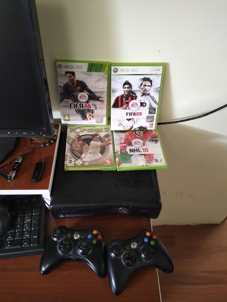 Consolă Xbox 360