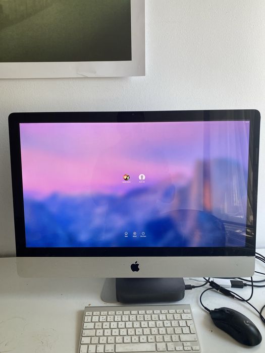 Imac 27 late 2009 +apple keyboard + logitch mouse