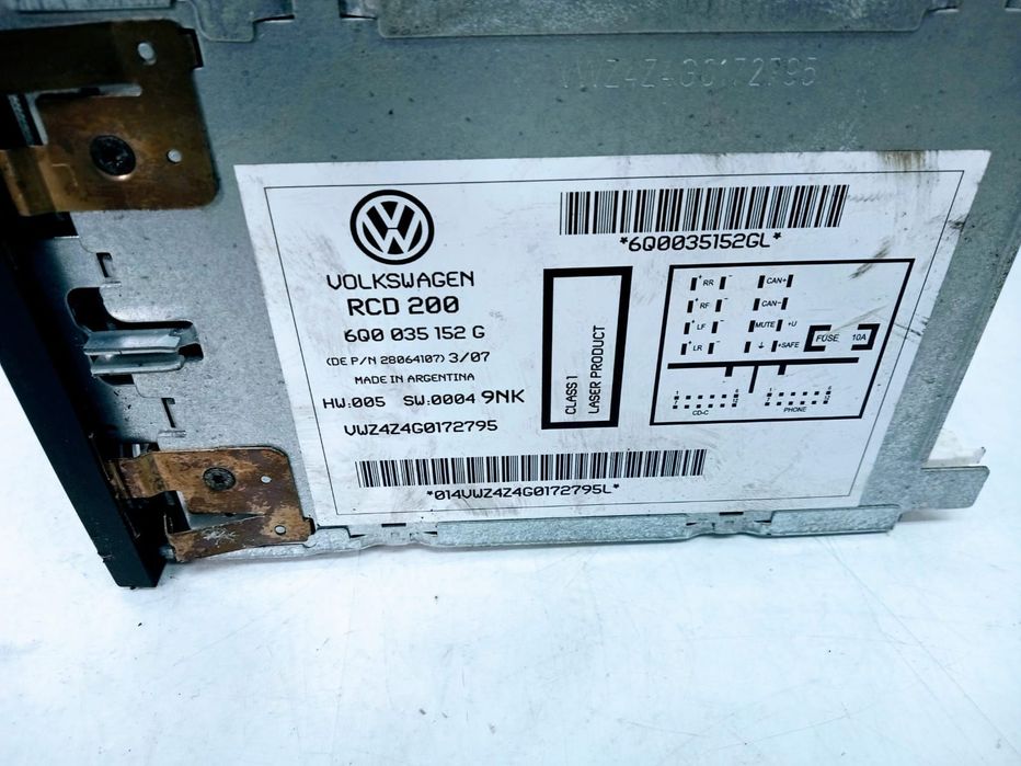 Radio cd player 6q0035152g Volkswagen VW Polo 4 9N  [din 2001 pana  2005]