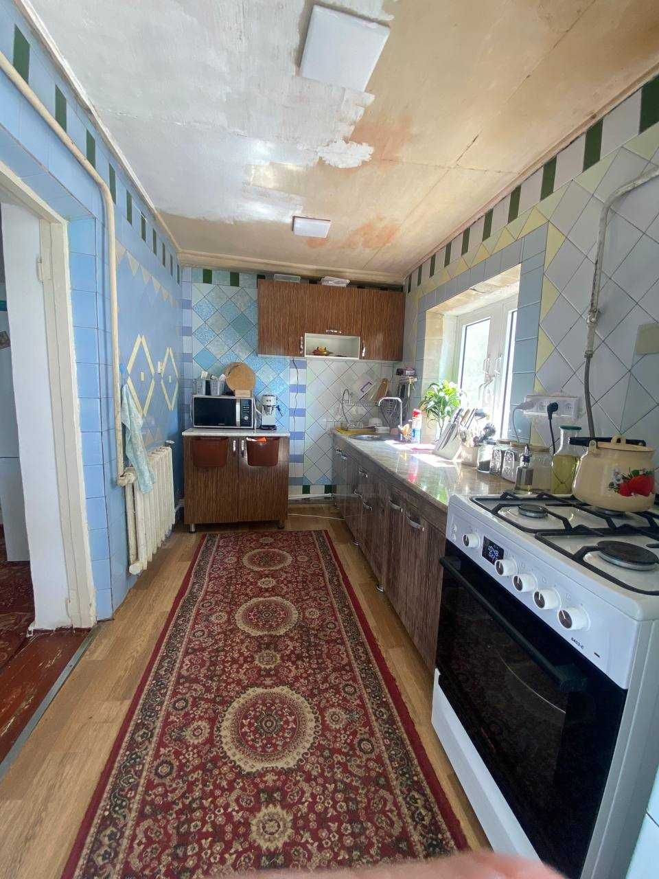 Продается участок на Янгабаде улица Шохсанам Первая Линя дом 6 соток