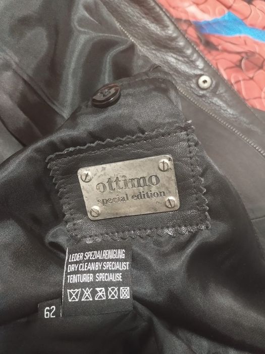 Продам мужскую кожаную куртку