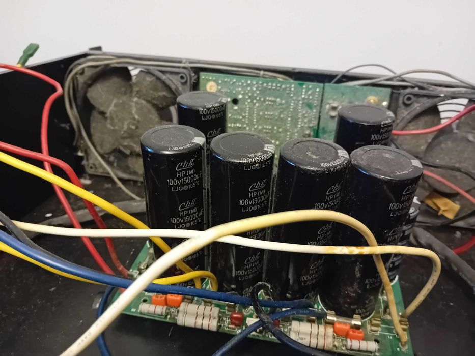 Putere  ZVENTA MA10 dimensiune rack 3U, 2 x 2000 W/4 ohmi (Dezmembrez)