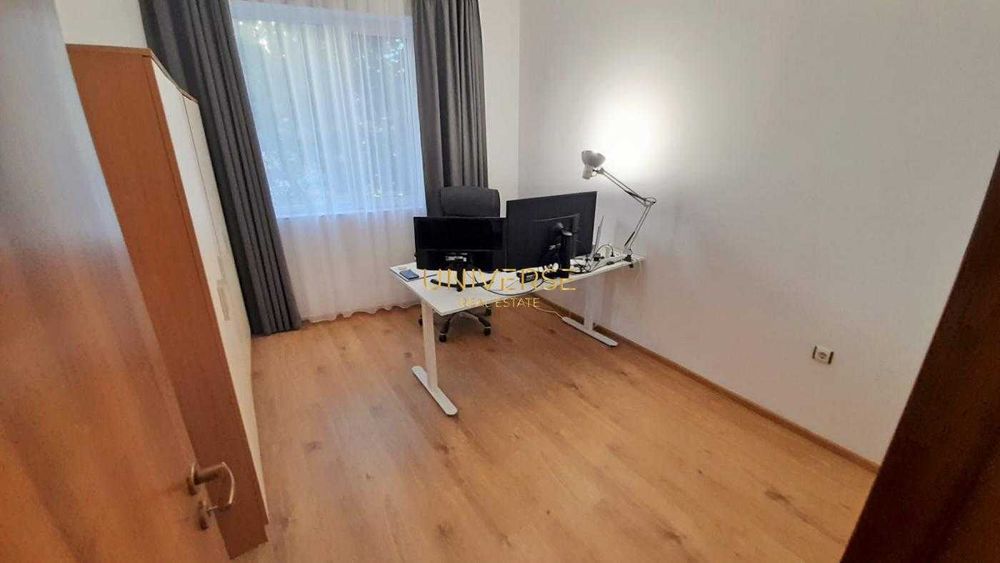 Продава се Тристаен апартамент в к.к. Слънчев бряг - 64 кв.м за 954 €/кв.м - Снимка #3