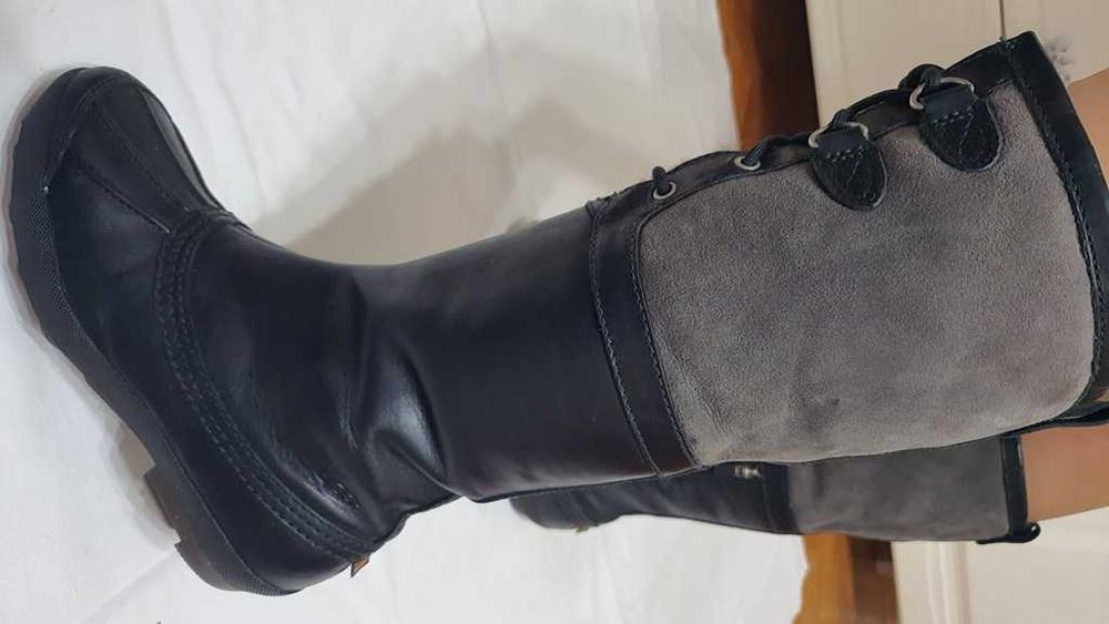 Cizme piele naturala, imblanite UGG Becloud BOOT Waterproof marimea 39