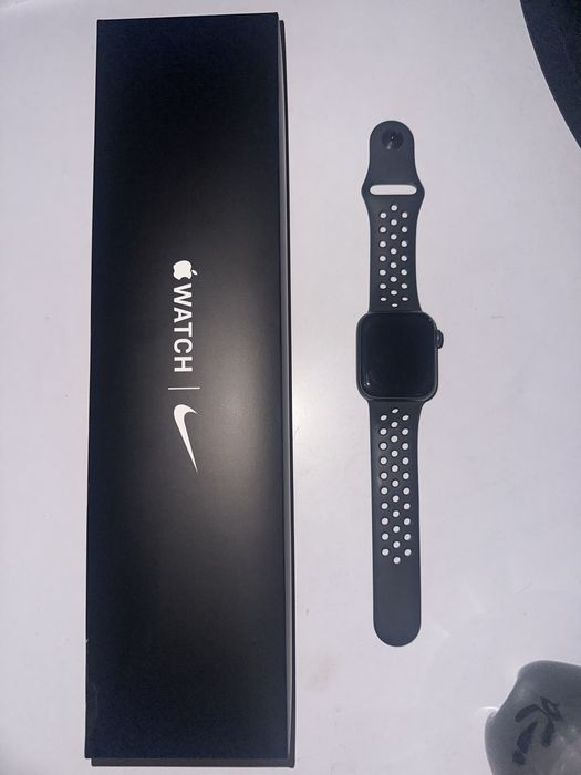 Apple Watch SE [2020] Space Gray 40mm