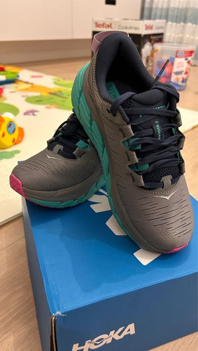 Adidasi Hoka gaviota 38