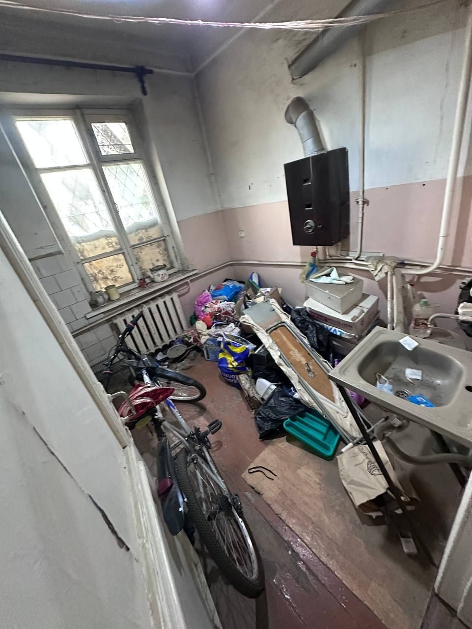 Фарғона шаҳар марказидан арзон нархда 1 хонали