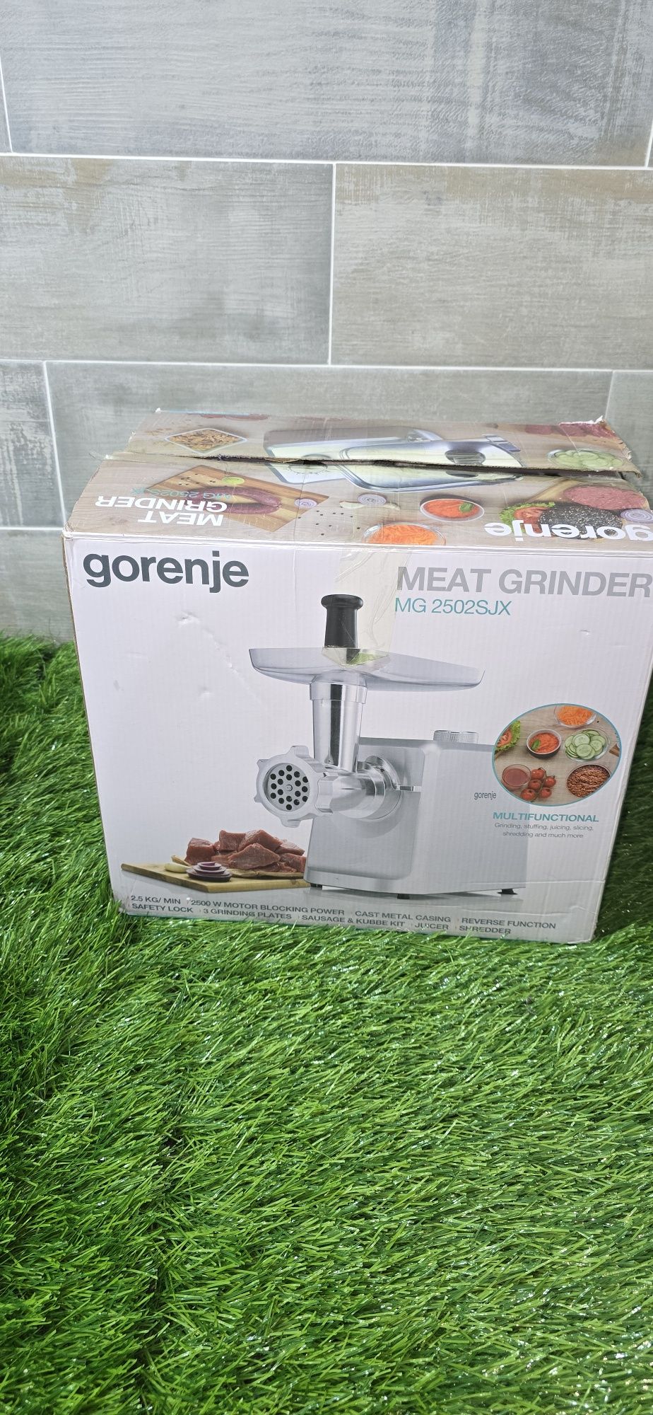 Продаю Электро Мясорубку Gorenje новую