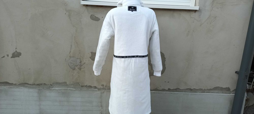 *Boscalia White | geaca outdoor mar. 40 - 42 | M - L