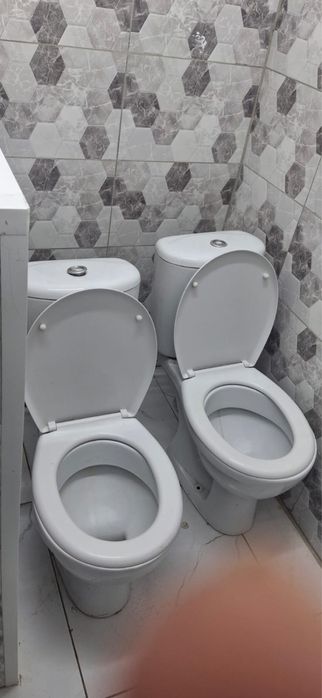 Унитаз в хорршем состояний